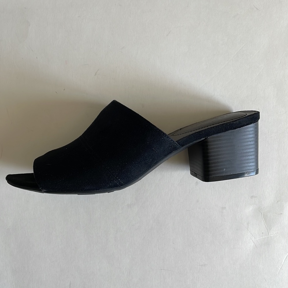 🆕 Life Stride Black Slip-On Wedges